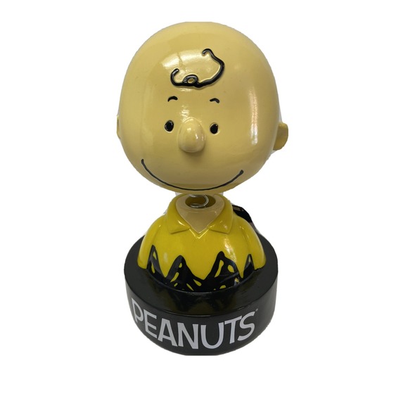 Peanuts Other - Peanuts Charlie Brown Bobblehead Yellow Shirt Black Base Collectible Toy
